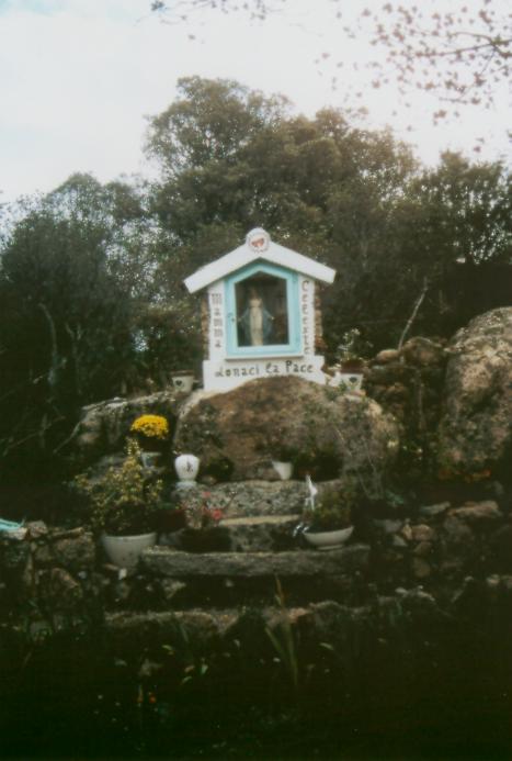 Am privaten Santuario von Andreanas Familie